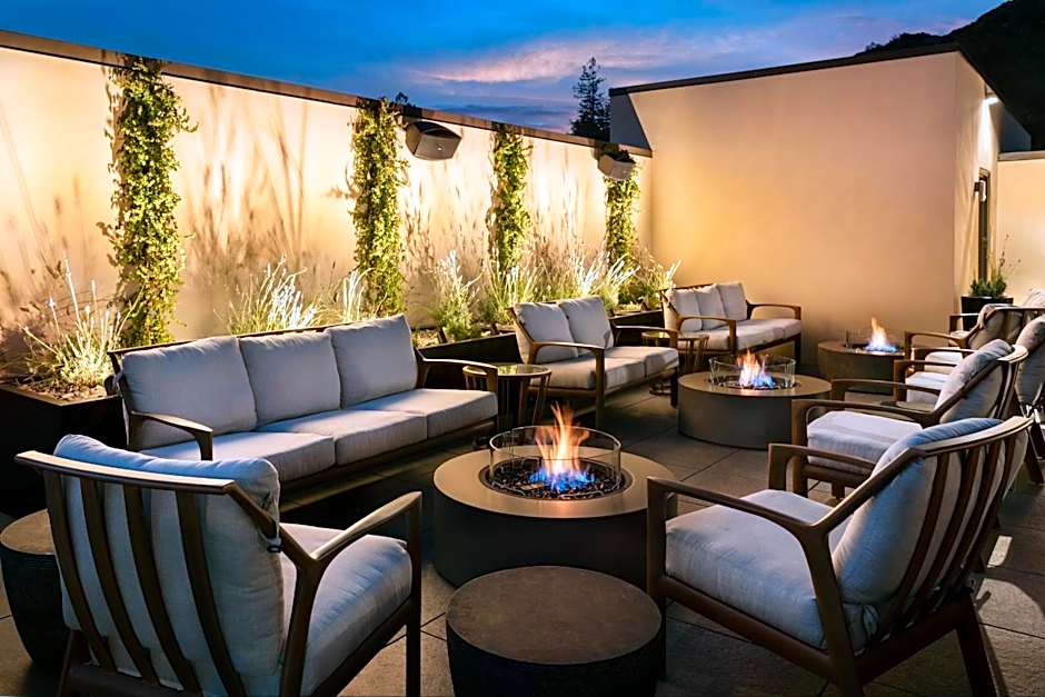 AC Hotel San Rafael Downtown