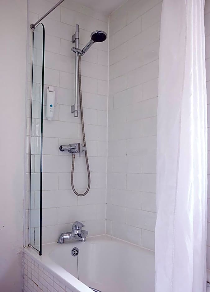 The Coleshill by Greene King Inns