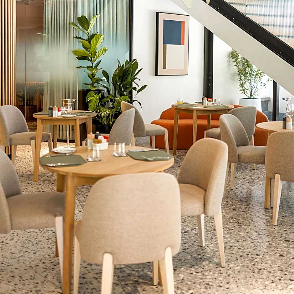 Steyn City Hotel by Saxon