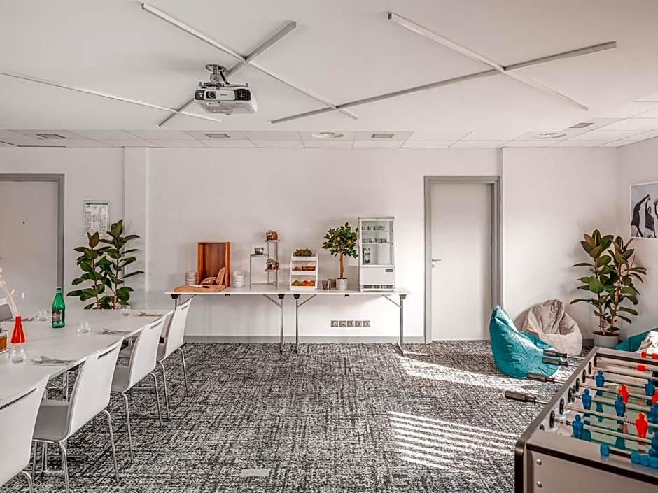 Holiday Inn Toulouse Airport By IHG