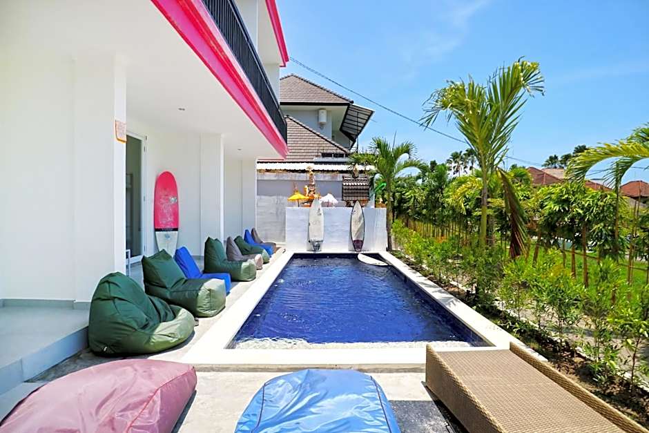 Margarita Surf Hostel Canggu
