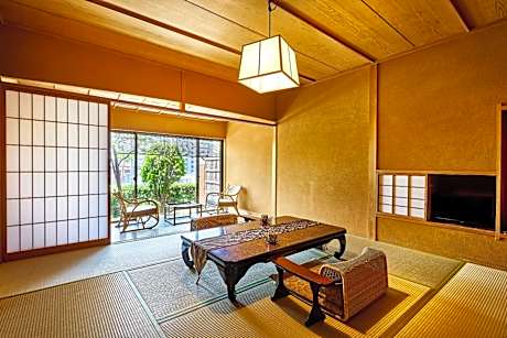 Japanese-Style Superior Room