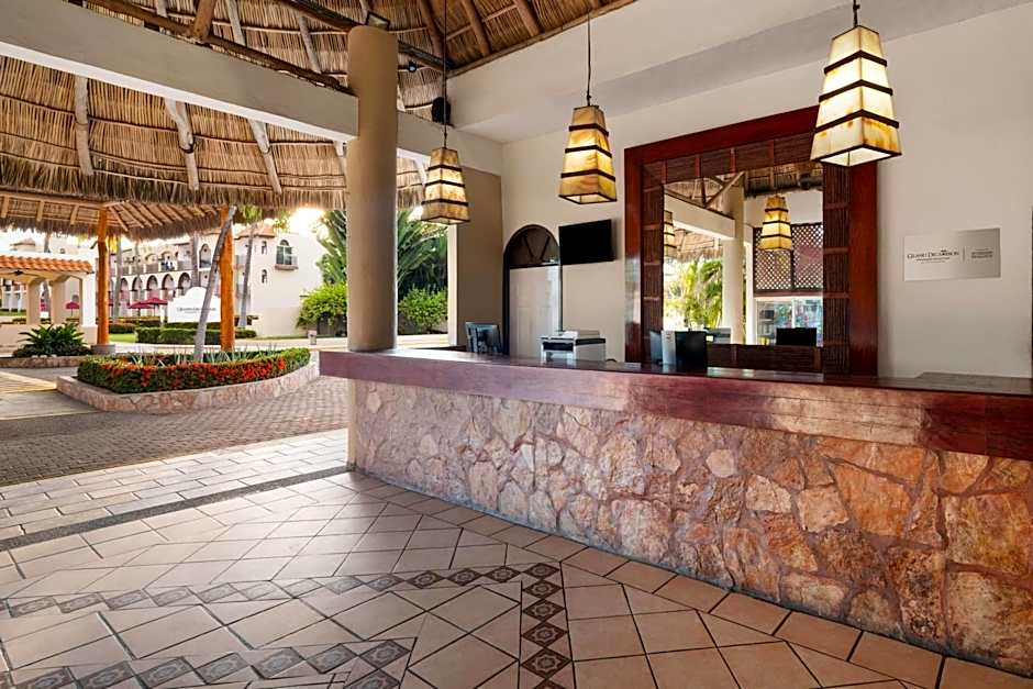 Grand Decameron Complex Bucerias, A Trademark All-Inclusive Resort