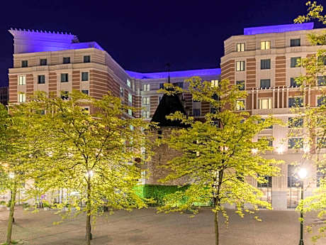 Novotel Brussels City Centre