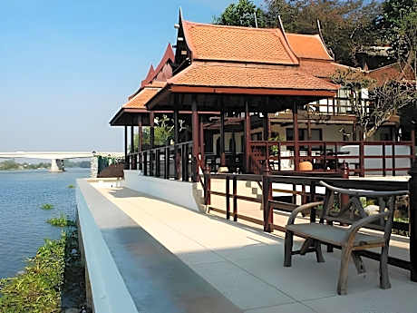 Ayutthaya Garden River Home