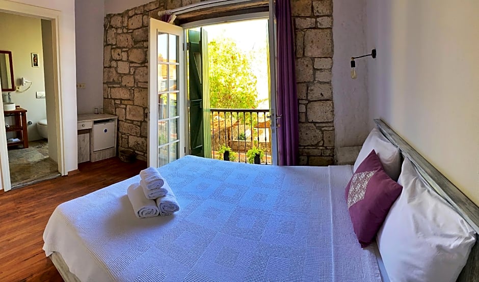Oberj d'Azur Alacatı