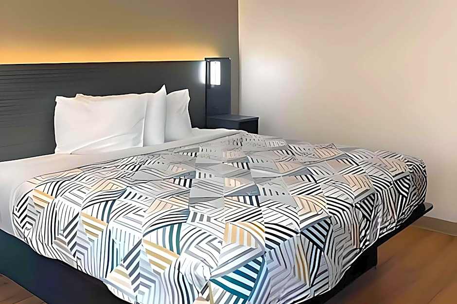 Motel 6 Cheyenne, WY