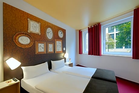 Twin room Single Use