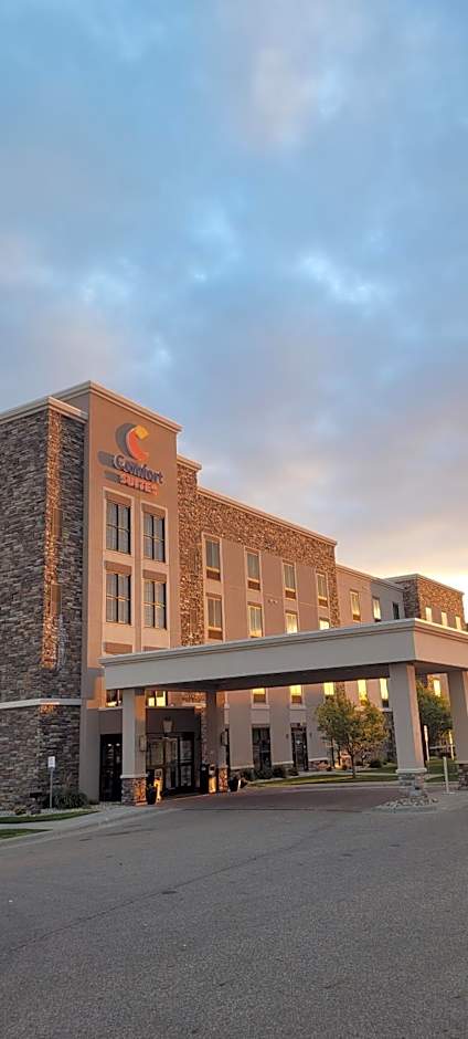 Comfort Suites Fargo Medical Center