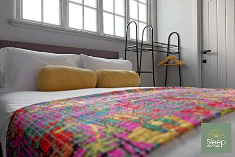 Superior Deluxe Double or Twin Room