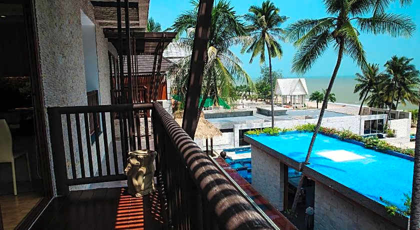 Dhevan Dara Beach Villa - Kui Buri