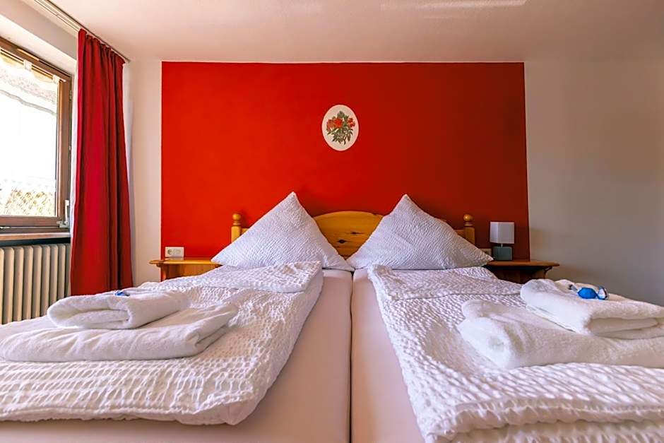 Goldiger Hirsch B&B mit Gemeinschaftsküche