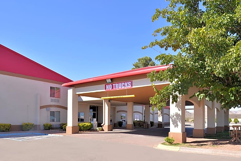 Red Roof Inn Van Horn