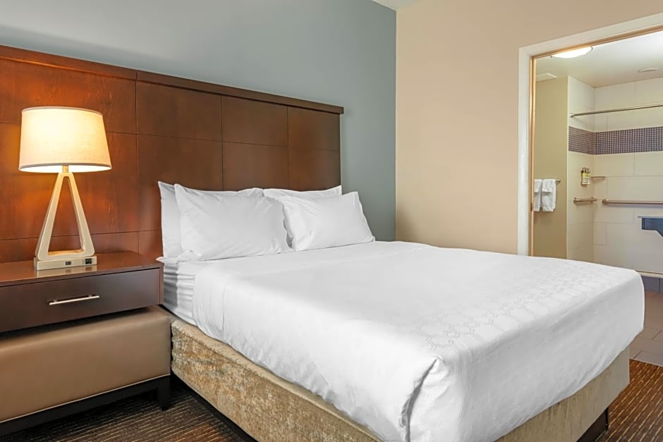 Staybridge Suites St. Petersburg FL By IHG