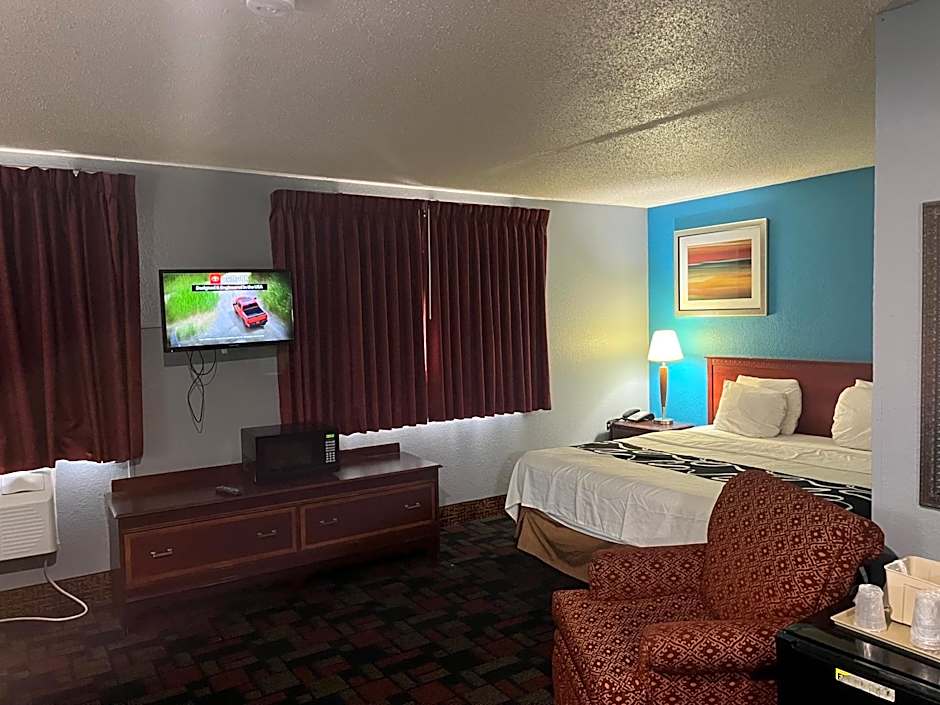 Rodeway Inn Whitehall