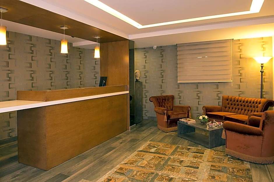 HOtello guest suites