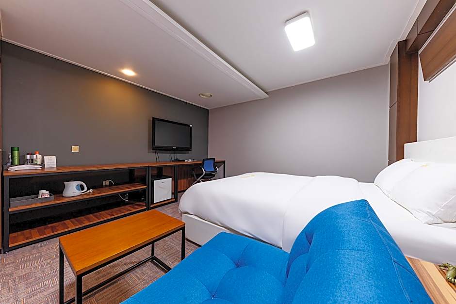 Rex Hotel Cheonan