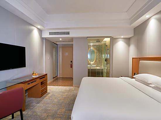 Zhenhe Hotel