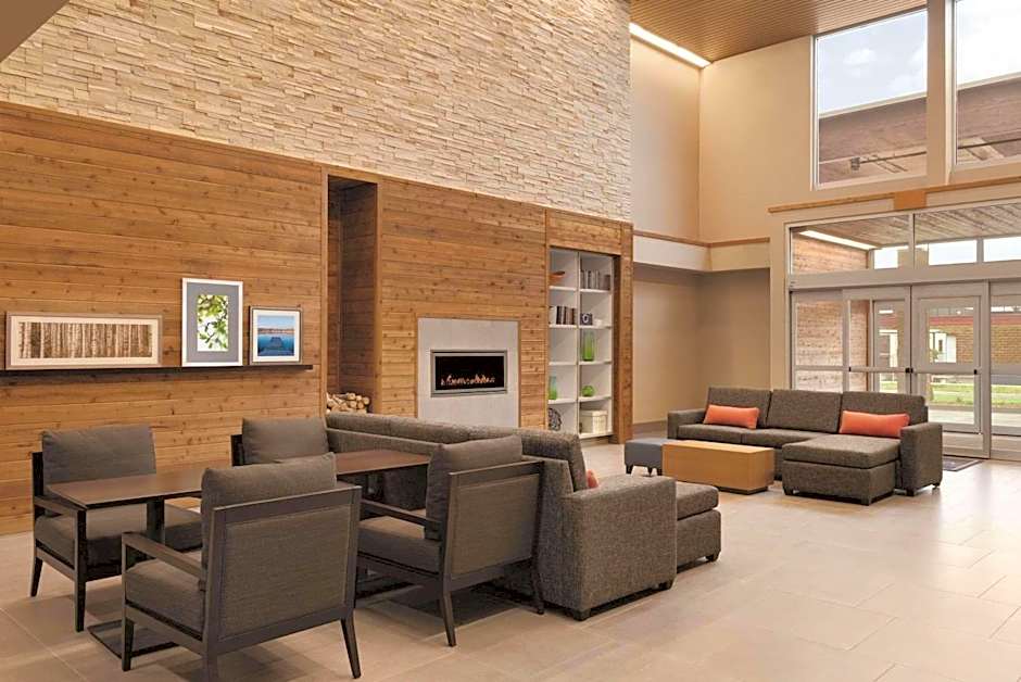 Country Inn & Suites by Radisson, Ft. Atkinson, WI