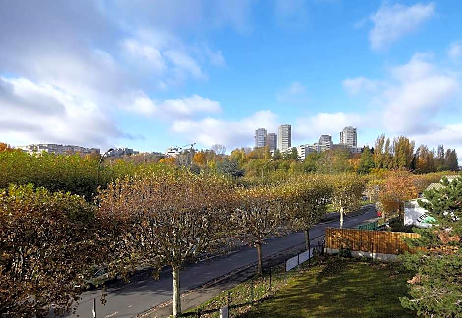B&B Hotel Paris Rosny-sous-Bois