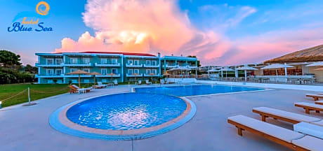 Blue Sea Hotel
