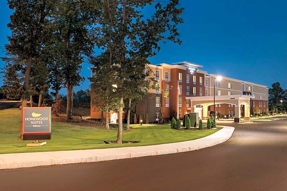Homewood Suites by Hilton Gateway Hills Nashua