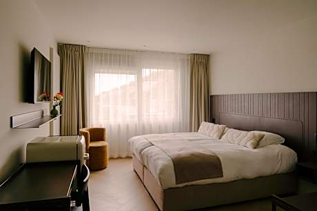 Boutique Hotel Herbergh Amsterdam Airport FREE PARKING