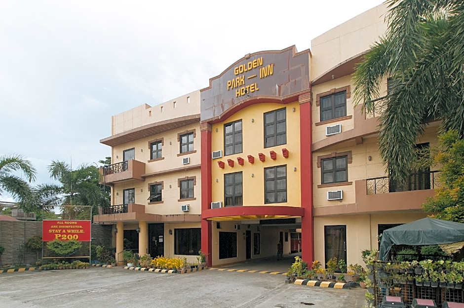 RedDoorz @ Golden Park Inn La Union