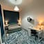 Dante Rooms
