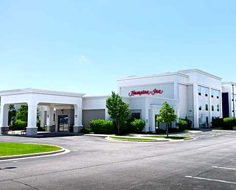 Hampton Inn By Hilton Elkhorn Lake Geneva