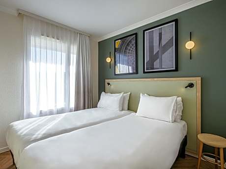 Two-Bedroom Apartment (6 Adults)