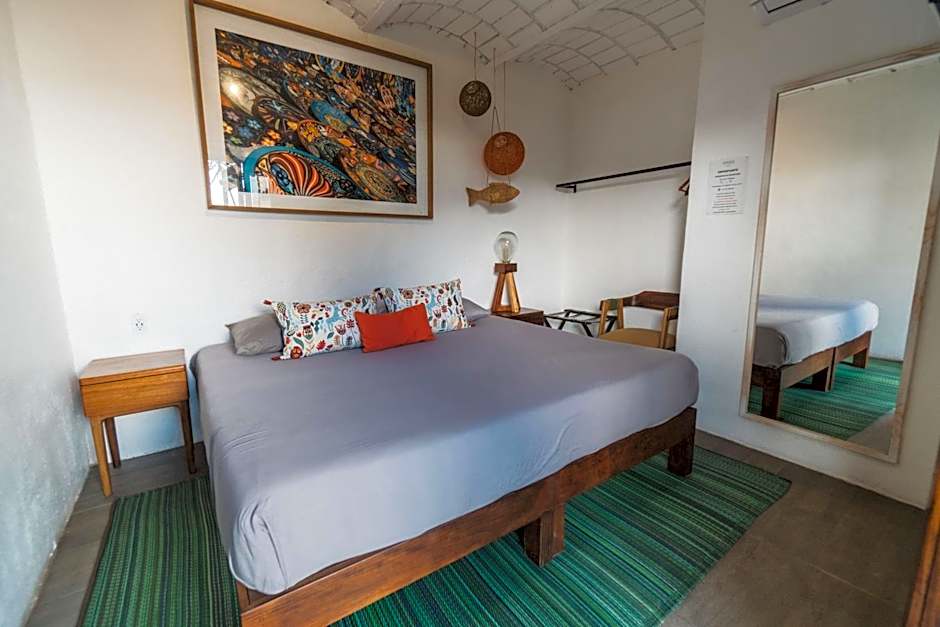 Photo 1 of 5 of Deluxe 1 King Bed, Garden View