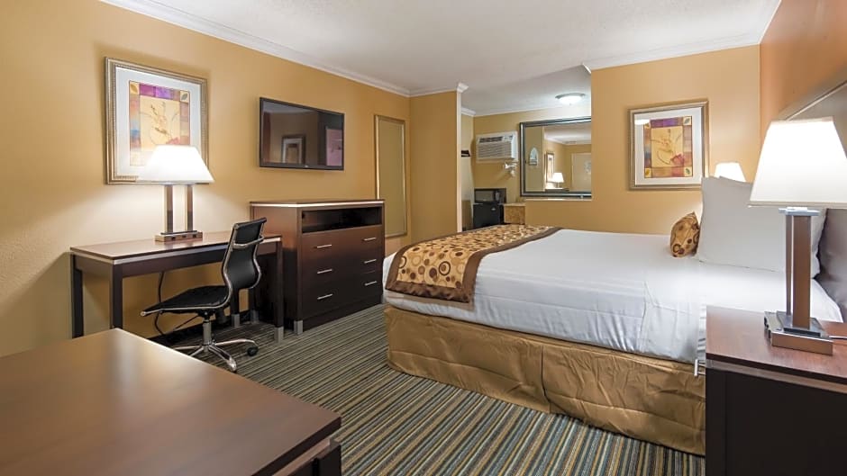 Best Western Courtesy Inn - Anaheim Park Hotel