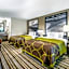 Super 8 by Wyndham Riviera Beach West Palm Beach