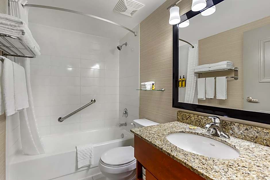 Best Western Plus Rose City Suites