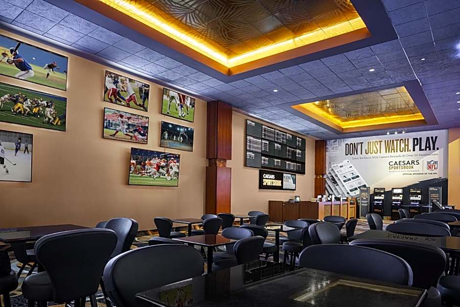 Isle Casino Hotel Waterloo - A Caesars Rewards Destination