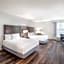 La Quinta Inn & Suites by Wyndham Dallas - Duncanville