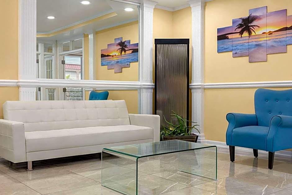 Days Inn by Wyndham Kingsland GA