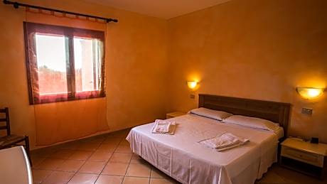 Superior Two-Bedroom Apartment with Two Bathrooms