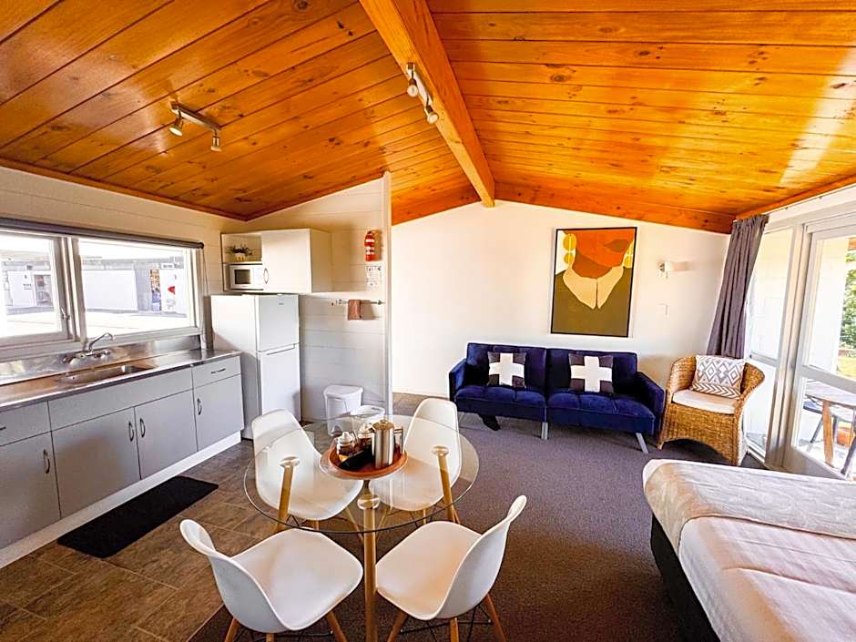 Waikanae Beach Motel