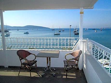 Suite Room, Sea and Castle View