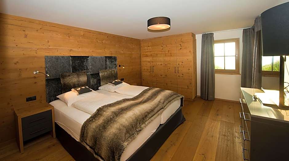 Photo 1 of 8 of 2 Bedroom Chalet