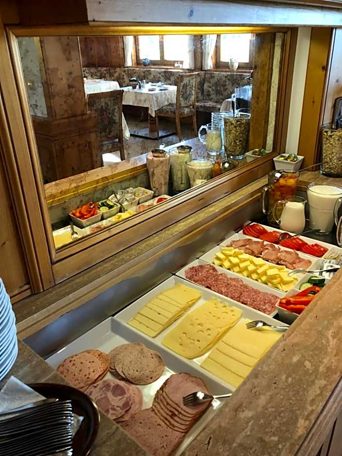 Hotel St. Ulrich Garni