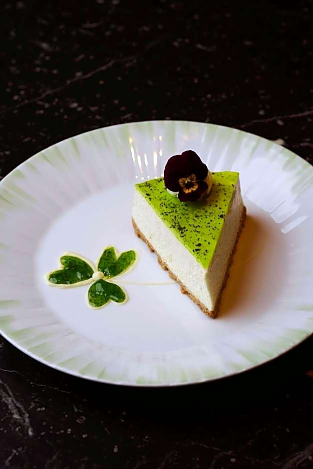 The Park Tower Knightsbridge, a Luxury Collection Hotel, London