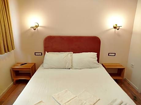 Standard Double or Twin Room with Garden View