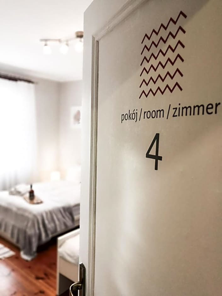 Bankowa 8 Guest Rooms