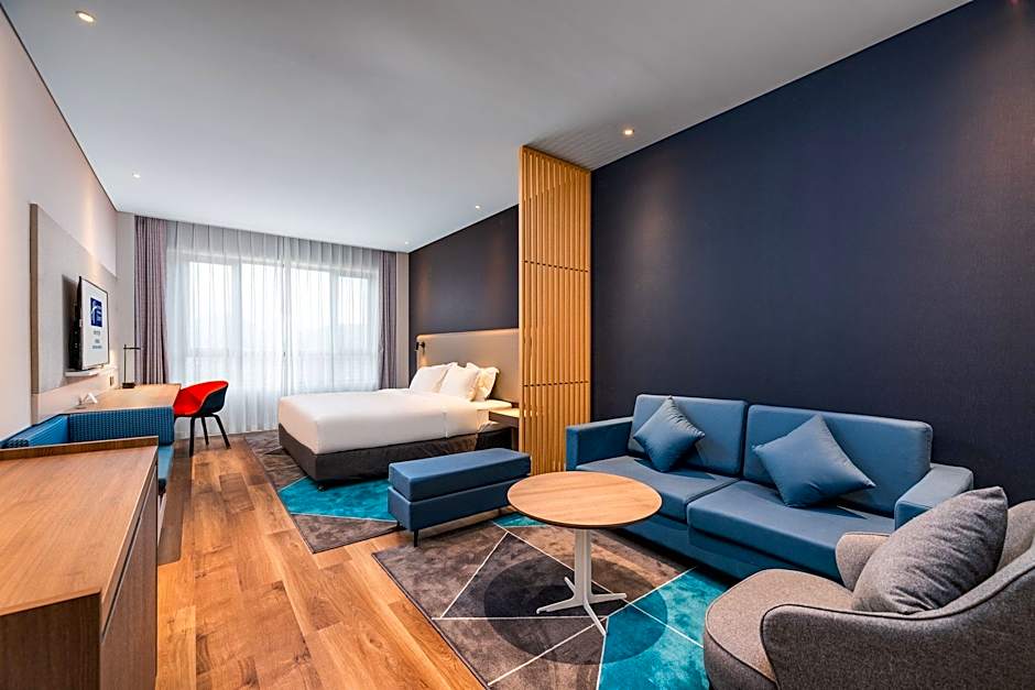 Holiday Inn Express Dongyang Hengdian By IHG