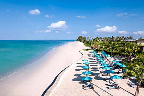 Le Meridien Khao Lak Resort & Spa