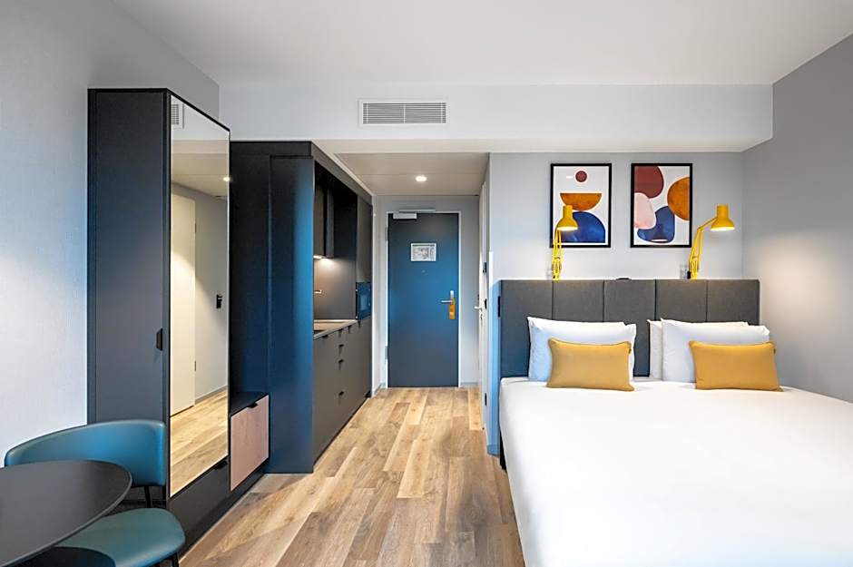 Staycity Aparthotels Frankfurt Airport