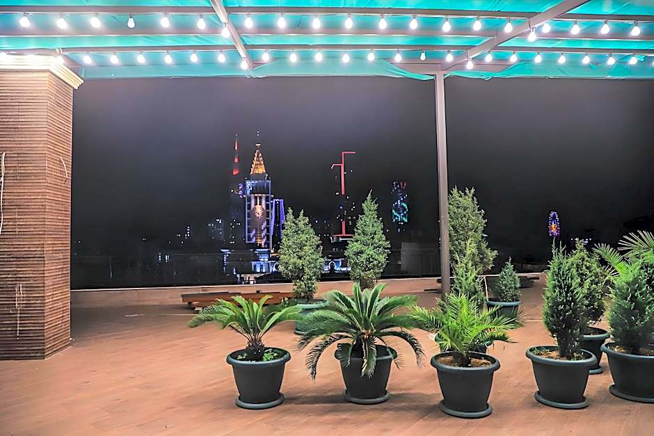 Old Garden Hotel Batumi